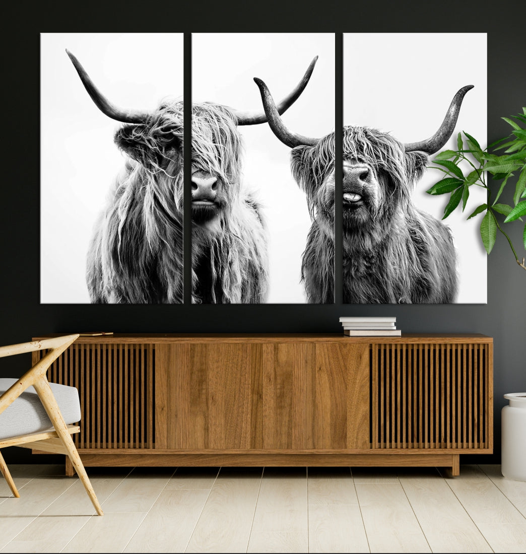 Bring the Charm of a Scottish Highland Cow to Your Farmhouse with Our Wall Art Canvas PrintA Rustic & Cozy Decor